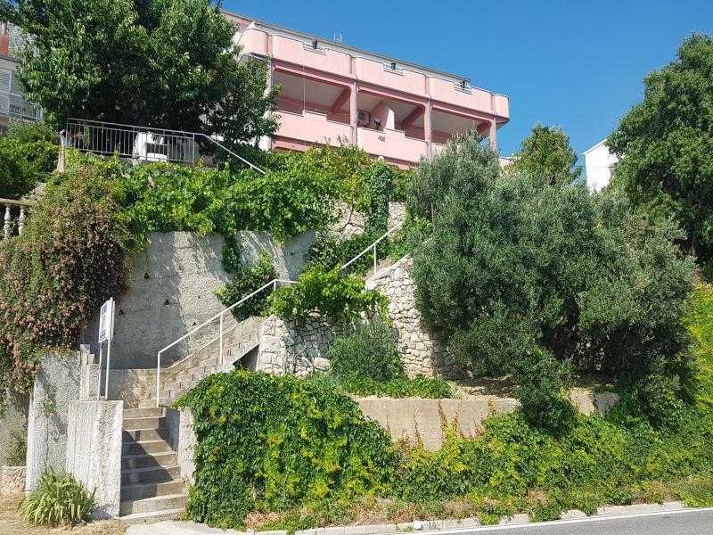 Apartments Coko Omiš Exterior foto